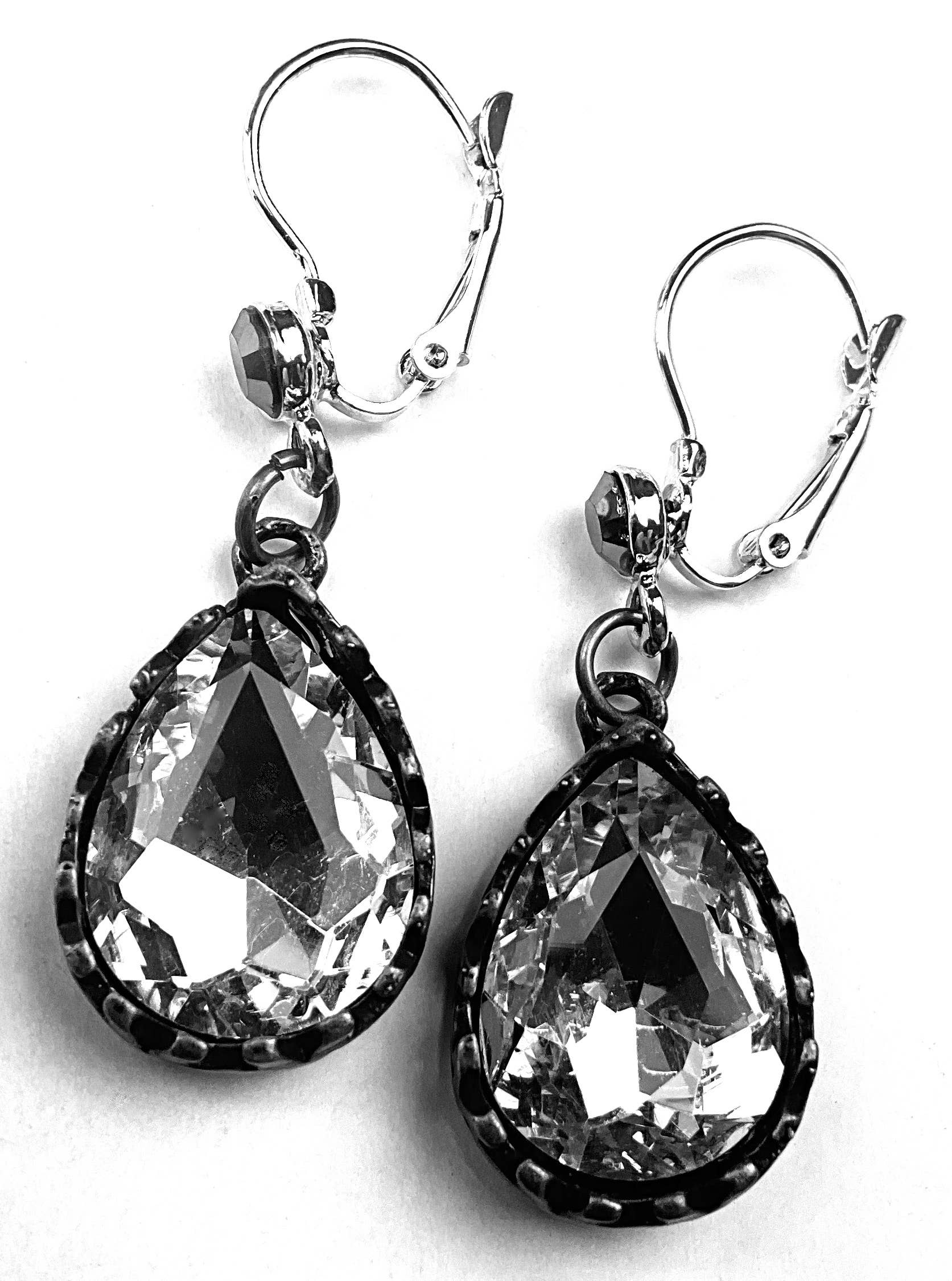 HL551B ER-LEVER BACK W/CRYSTAL DROP